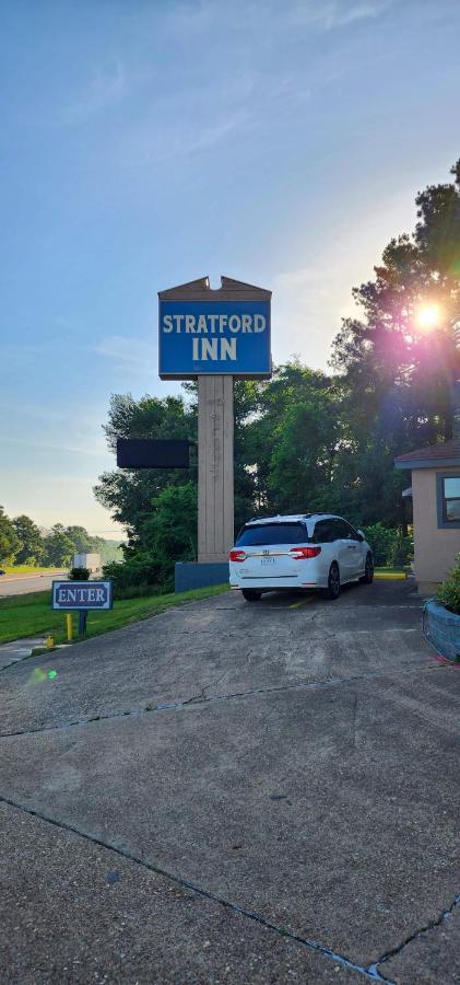 Stratford Inn Tyler Exterior photo